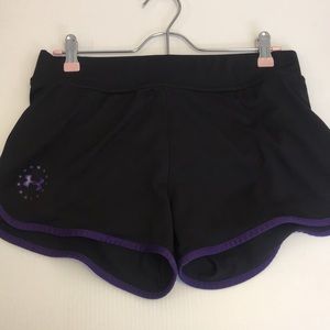 ☘️Under Armour shorts
